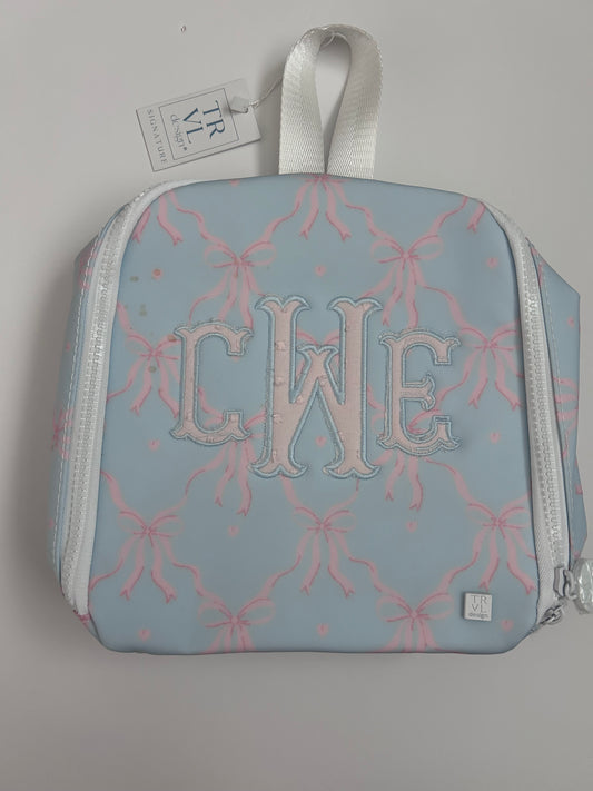 IMPERFECT 'cWe' TRVL lunchbox